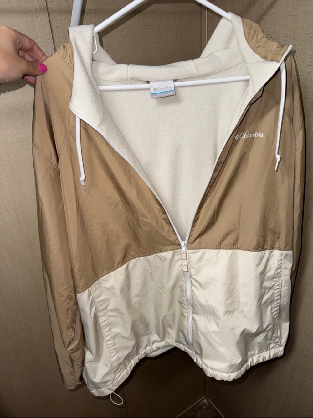 Columbia Two-Tone Tan and Cream Raincoat